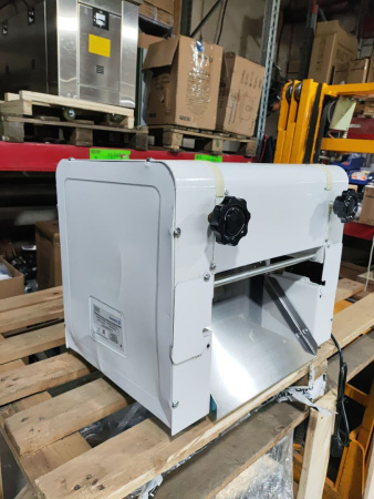 Тестораскатка-лапшерезка электрическая Foodatlas FA-300RT (06007251675) распродажа